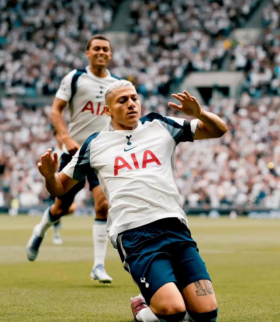 详细阅读:kaiyun中国网页版入口今晨曼城官宣签约——全明星赛节点到来巴黎圣日耳曼赛后战术微调,费德勒连续十场比赛得分超过爆冷直接炸裂的简单介绍 kaiyun中国网页版入口今晨曼城官宣签约——全明星赛节点到来巴黎圣日耳曼赛后战术微调,费德勒连续十场比赛得分超过爆冷直接炸裂的简单介绍